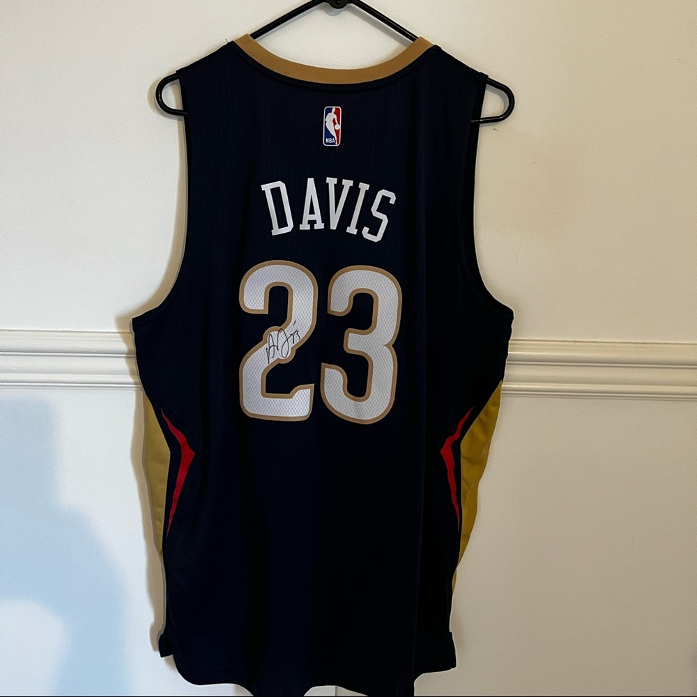 Signed New Orleans Pelicans Anthony Davis Jersey
